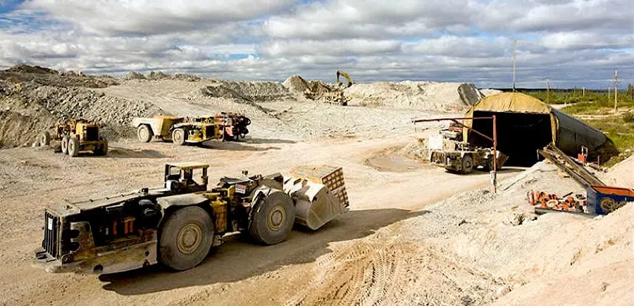 صفقة يورانيوم عالمية تعيد الدفء إلى علاقة متوترة بين دولتَين - الطاقة