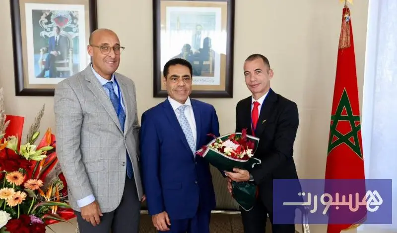 إدارة الجيش تستقبل الأهلي بالورود‎