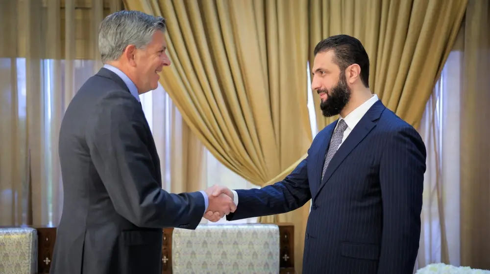 الرئيس الشرع يستقبل وفداً من الكونغرس الأمريكي في دمشق