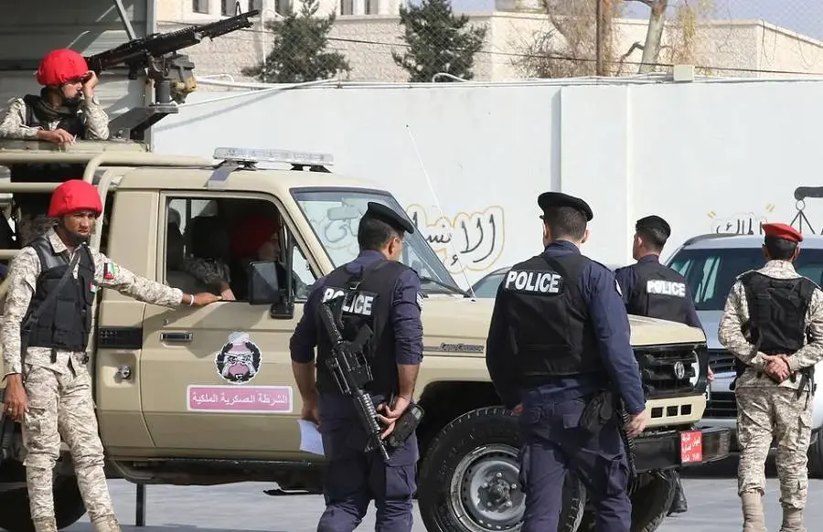 الأردن: مداهمة أمنية لـ"خارجين عن القانون" في الرمثا