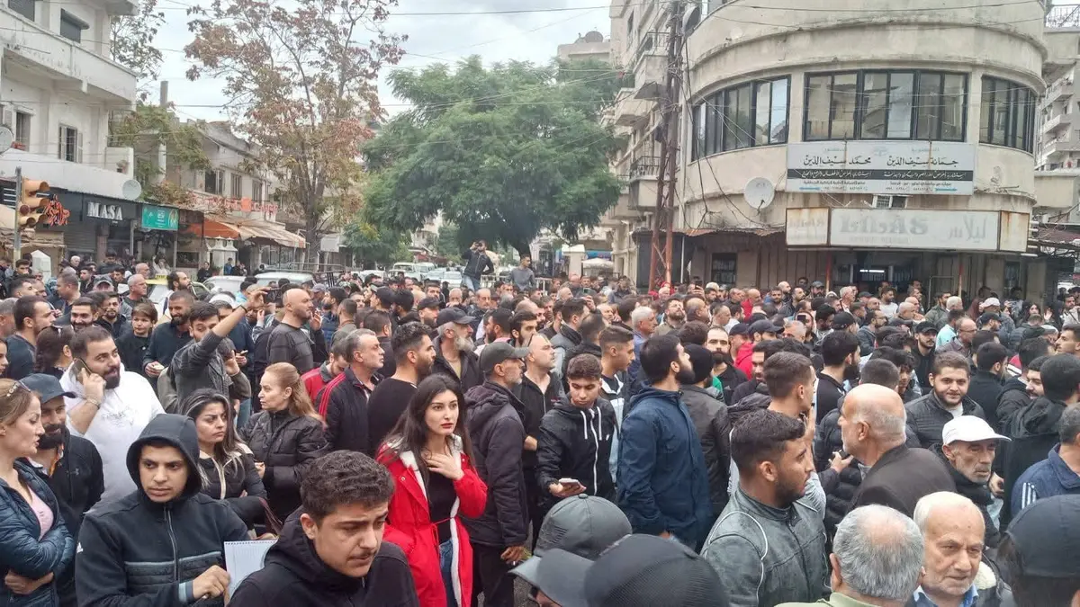 تساؤلات حول “احتجاجات” الساحل ومطالب الانفصال