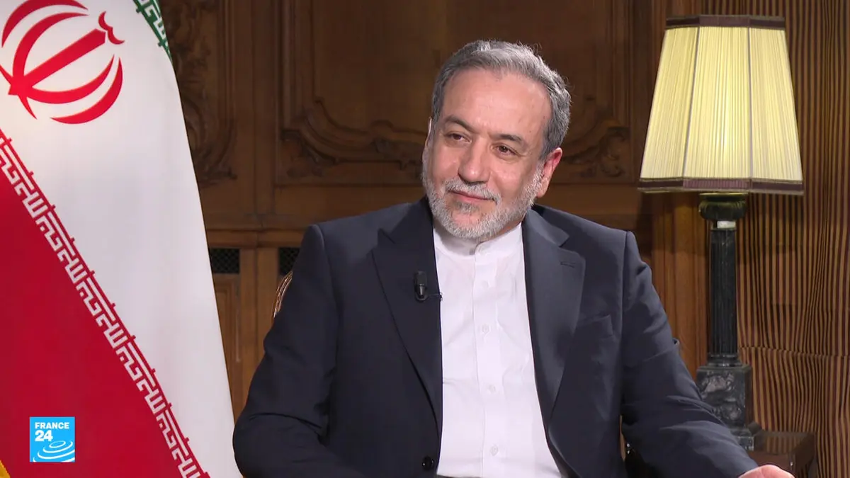 حوار - وزير الخارجية الإيراني: "نحن مستعدون للتفاوض" مع واشنطن بشأن البرنامج النووي