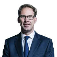 خطة ترمب للسلام في أوكرانيا: استسلام مقنع يهدد أمن أوروبا