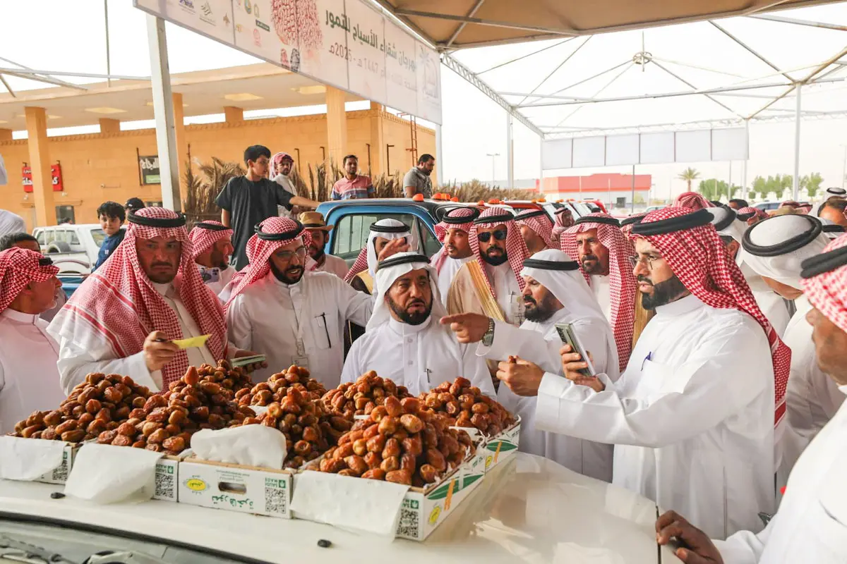 الذهب الأحمر.. مهرجان شقراء الأسياح للتمور 2025 يسجل مبيعات تاريخية