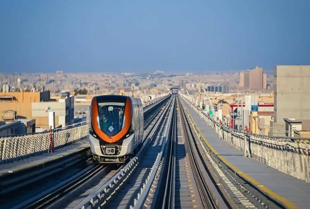 قطار الرياض يحقق إنجازًا تاريخيًا.. أطول شبكة ذاتية القيادة عالميًا