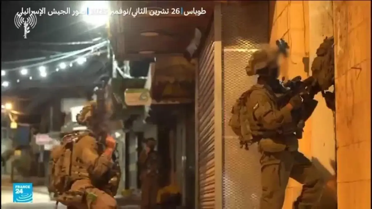 الجيش الإسرائيلي يقتحم بلدات طوباس في عملية واسعة بشمال الضفة الغربية المحتلة