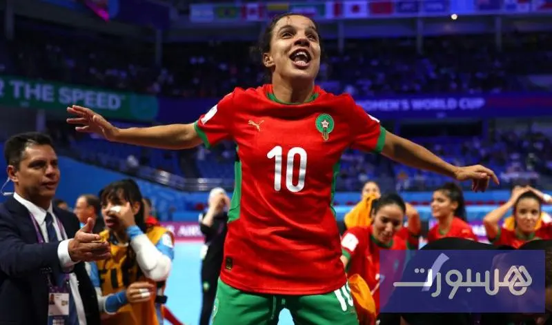 "فيفا" و"كاف" يتغنيان بـ"لبؤات الفوتسال"