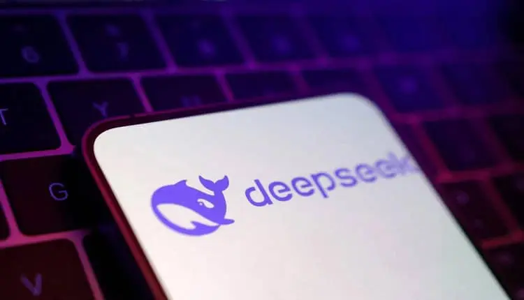 «ديب سيك» تطلق نموذجًا رياضيًا يكشف أسرار الكون