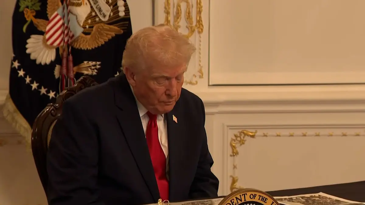 لحظة إعلان ترامب وفاة إحدى عنصري الحرس الوطني