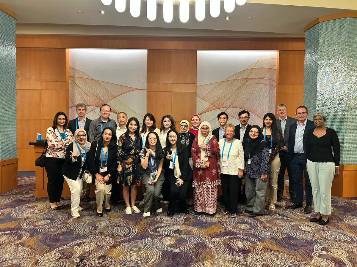 هيئة الدواء المصرية تشارك في اجتماعات ICH وIPRP بسنغافورة لتعزيز منظومة الدواء