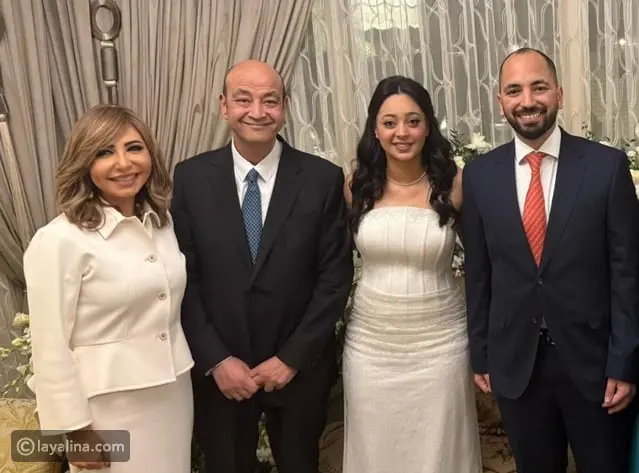لقطات عائلية دافئة من قراءة فاتحة ابن لميس الحديدي وعمرو أديب