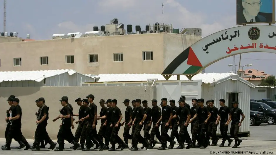 مصر تؤهل عناصر شرطة فلسطينيين للمشاركة في تأمين غزة