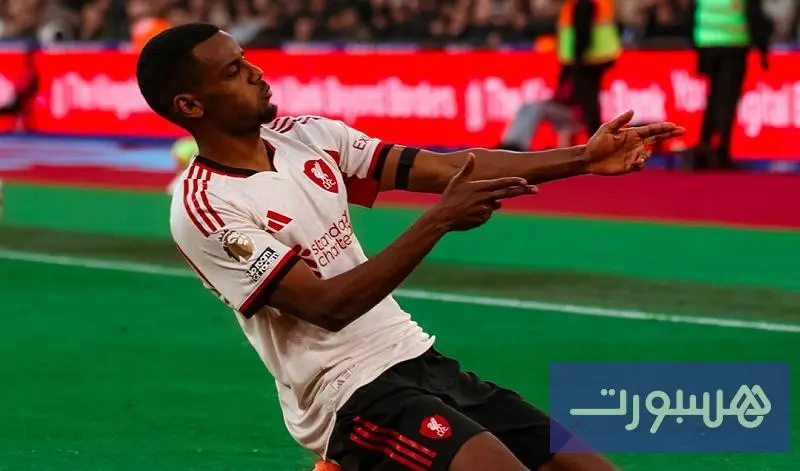 ليفربول يعود للانتصارات بثنائية في ويستهام بالدوري الإنجليزي في غياب محمد صلاح