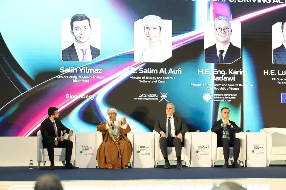 مصر تخطط للاستحواذ على 8% من سوق الهيدروجين الأخضر عالميًا - الطاقة