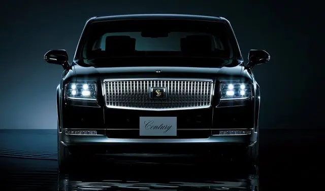 تويوتا تكشف الستار عن سنشري 2026 سيدان بتحديثات تقنية