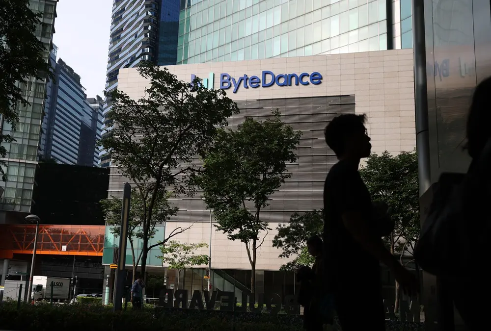 «بايت دانس» تطلق مساعدًا صوتيًا بالذكاء الاصطناعي للهواتف الصينية