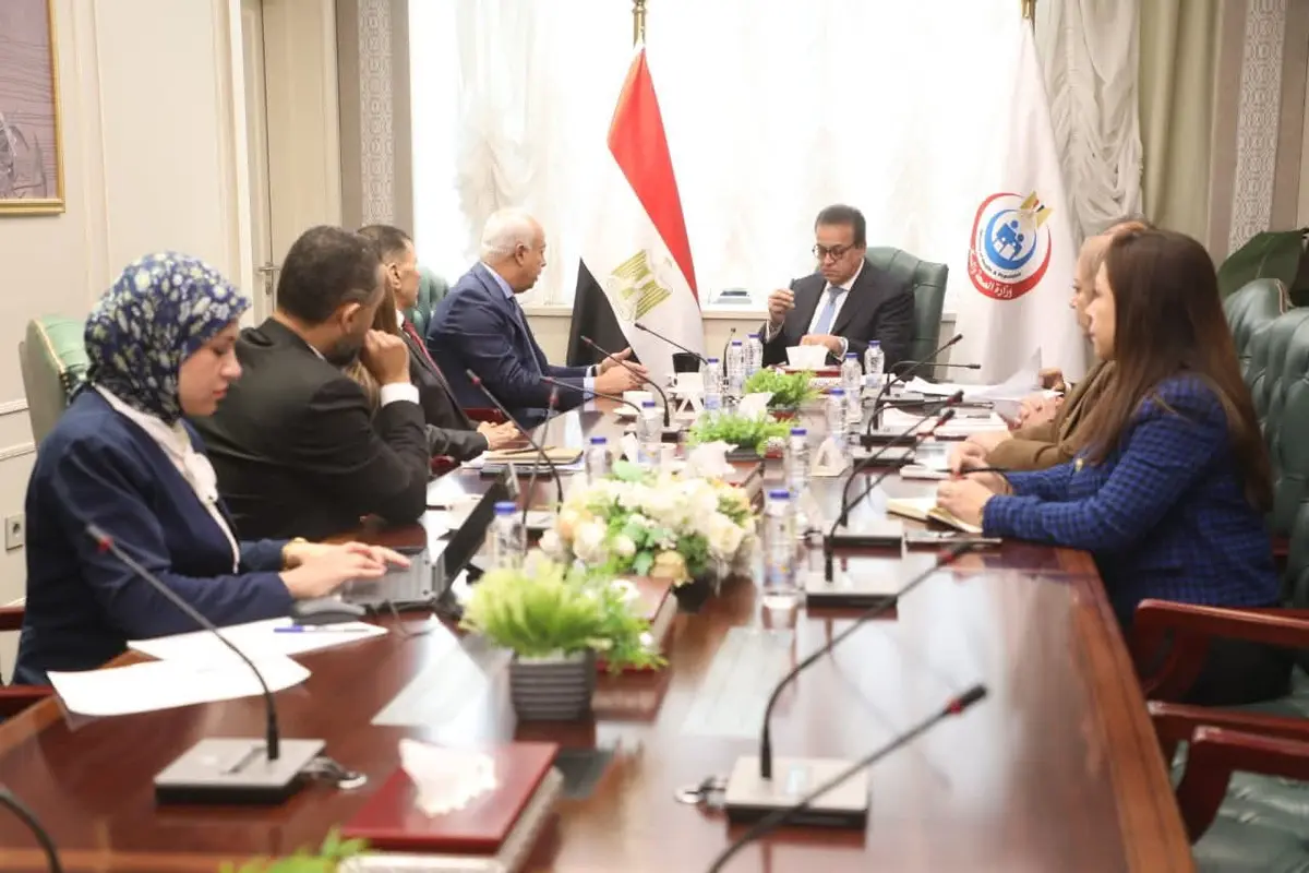 ووزير الصحة يستقبل وفد شركة جمجوم فارما لبحث تعزيز التعاون وتوطين صناعة الدواء