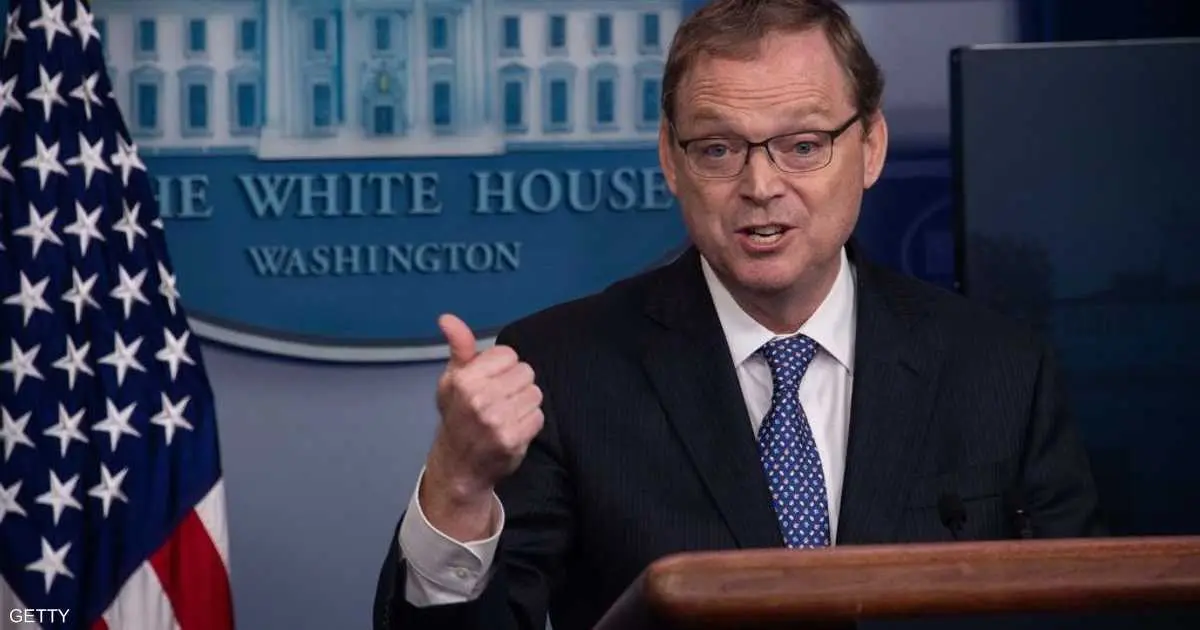 ترامب يلمح لاختيار مستشاره الاقتصادي لرئاسة الفيدرالي