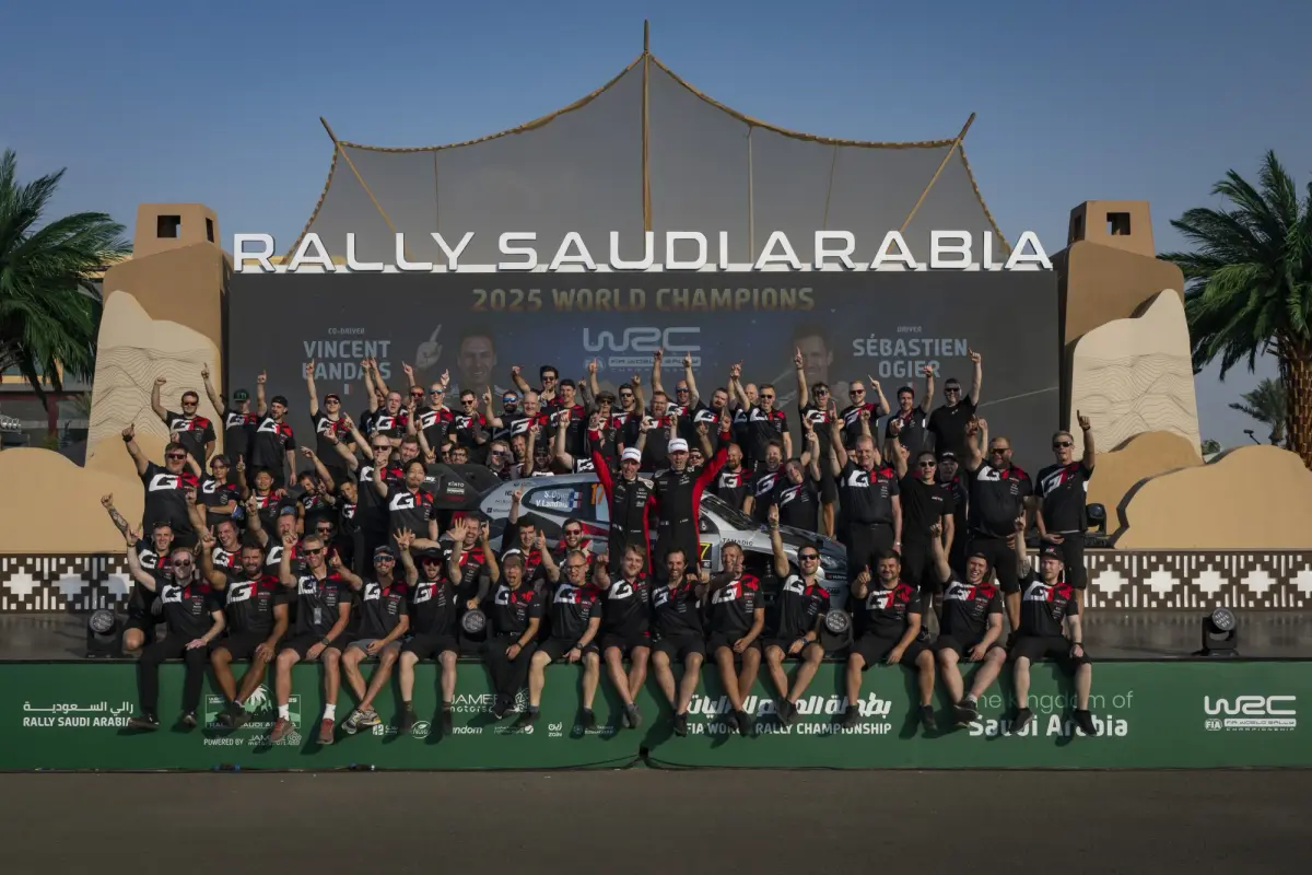 تتويج فريق تويوتا جازو للسباقات بلقب بطولة العالم وأوجييه يحصد لقبه العالمي التاسع مع الفريق