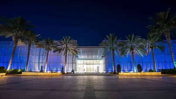 «مهرجان أيام العربية في أبوظبي».. «منارة السعديات» تحتفي باللغة العربية ومكانتها