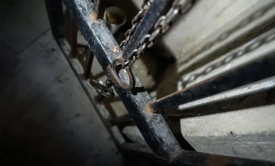 الخواجة الجديد يرفض كشف أسماء الشهداء تحت التعذيب!