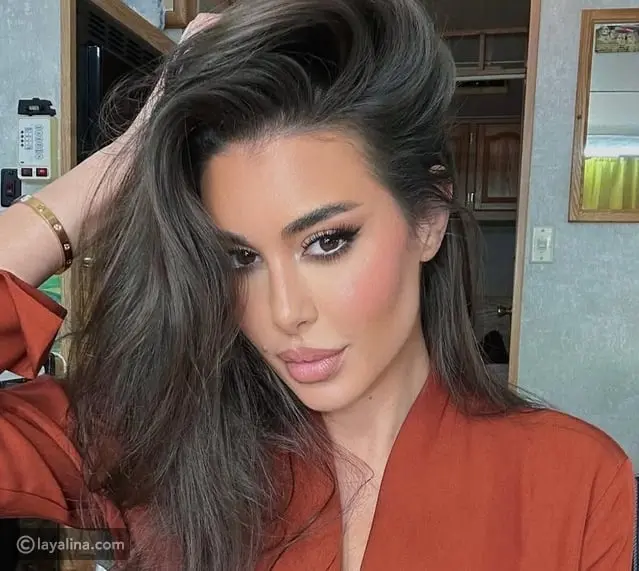 ياسمين صبري بالورود في مهرجان البحر الأحمر 2025