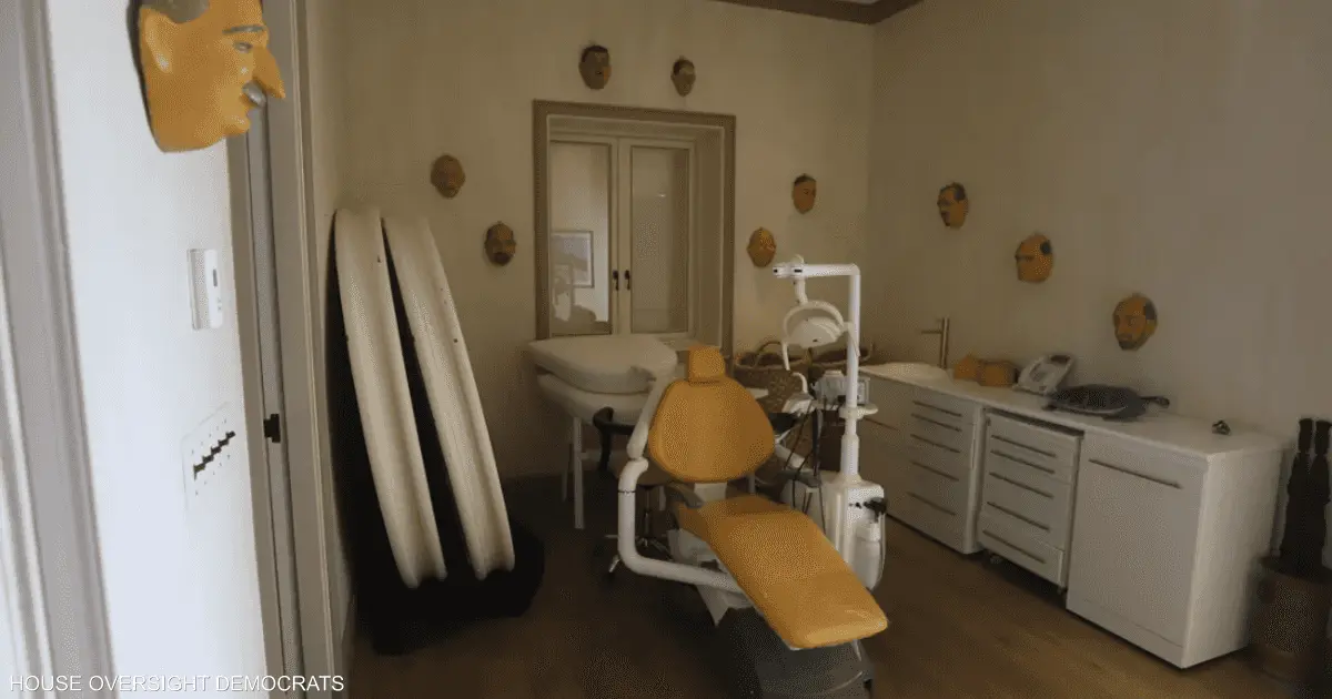 جدار أسود ووجوه معلقة.. كشف تفاصيل من "جزيرة إبستين"