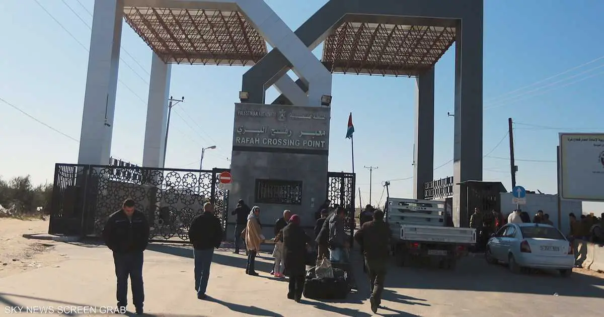 مصر وإسرائيل.. هل يفتح "معبر رفح" بابا لأزمة جديدة؟