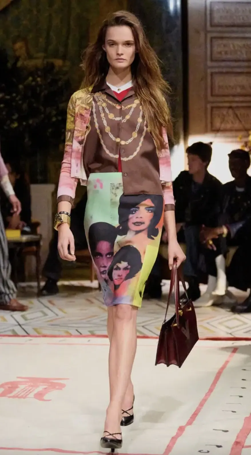 بخطوة مفاجئة، Dario Vitale يغادر منصبه في Versace