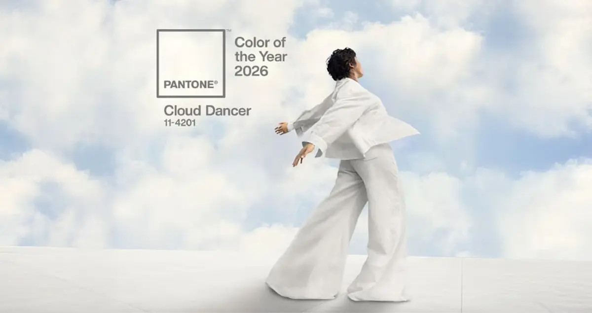 لون بانتون Cloud Dancer هو تدرّج عام 2026. رسالة للسلام والوحدة!