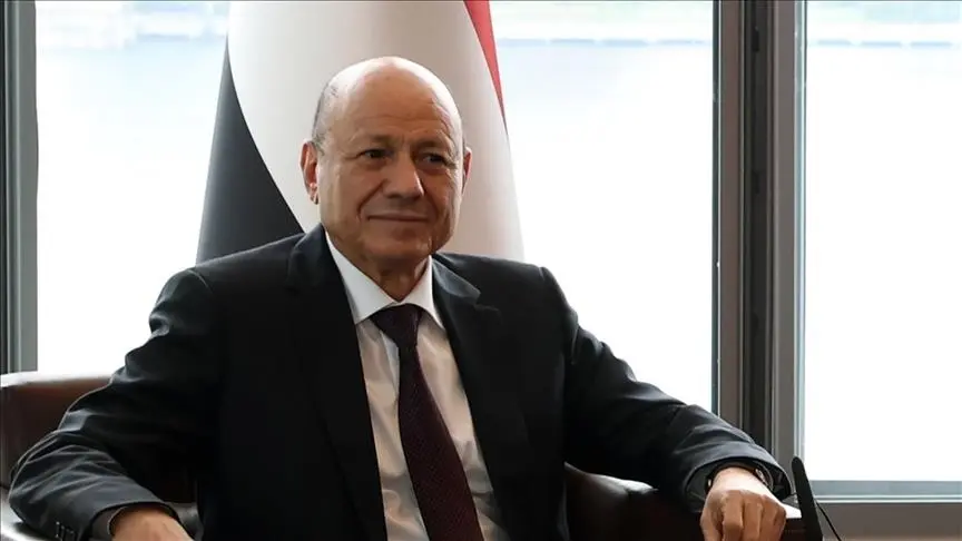 العليمي يحذر من صراعات تهدد وحدة اليمن ويدعو لتغليب مصلحة حضرموت