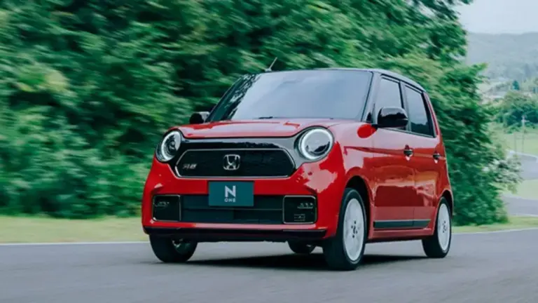 ترامب يريد “إحياء” سيارات الـ Kei اليابانية الصغيرة