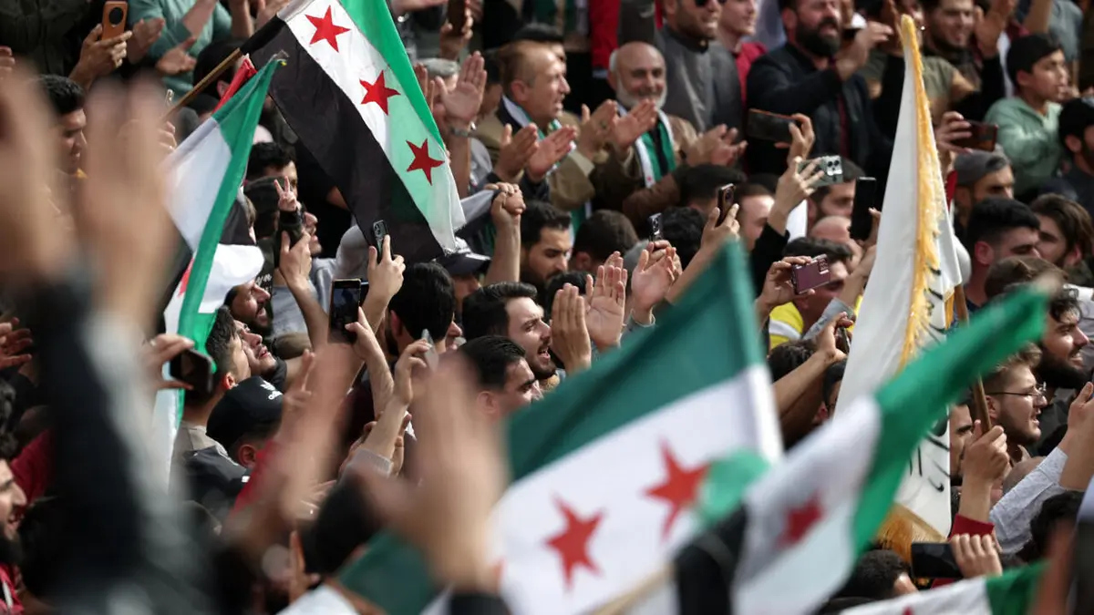 كندا ترفع اسم سوريا من على قائمة الدول الراعية للإرهاب وتزيل تصنيف هيئة تحرير الشام "كيانا إرهابيا"