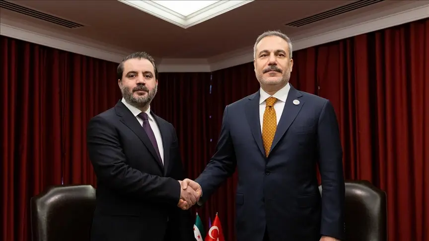 وزير خارجية تركيا يهنئ نظيره السوري بـ عيد التحرير