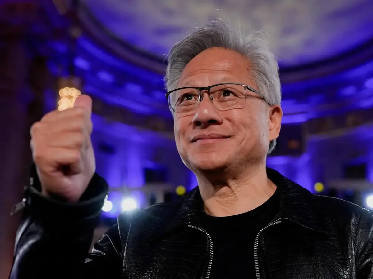 وظائف المستقبل.. من خياط الروبوتات إلى فنيي الذكاء الاصطناعي