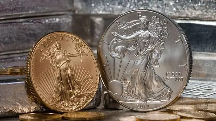 الفضة والنحاس يخطفان الأضواء من الذهب مع اقتراب 2026