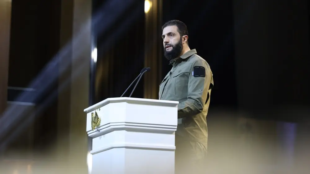 الرئيس الشرع في الذكرى الأولى للتحرير: طوينا صفحة الاستبداد ونبدأ معركة البناء والوفاء بالعهود