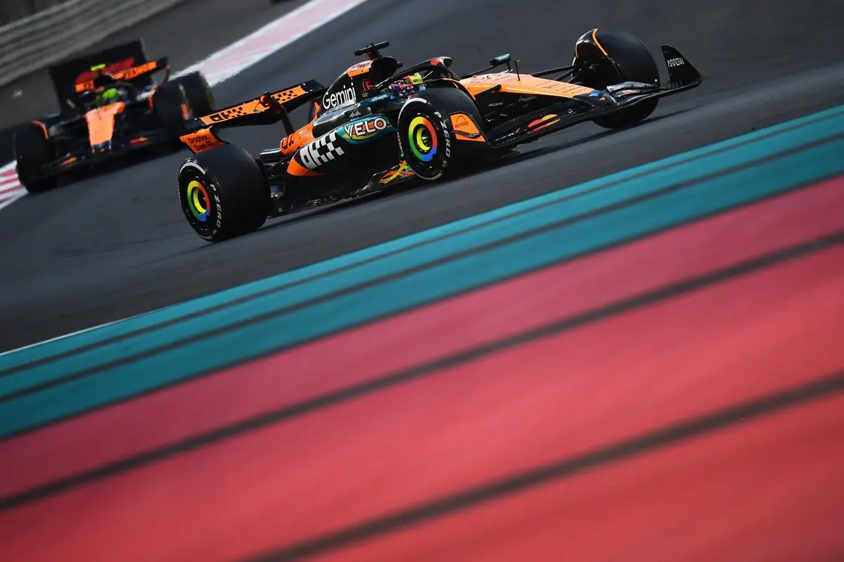 Why McLaren "discussed" Oscar Piastri&rsquo;s pass on Lando Norris in Abu Dhabi GP