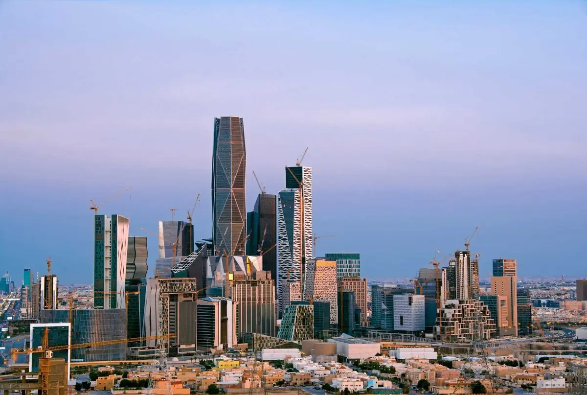 الرياض تحتضن قمة “كوموشن العالمية 2025” من أجل مستقبل التنقل الحضري