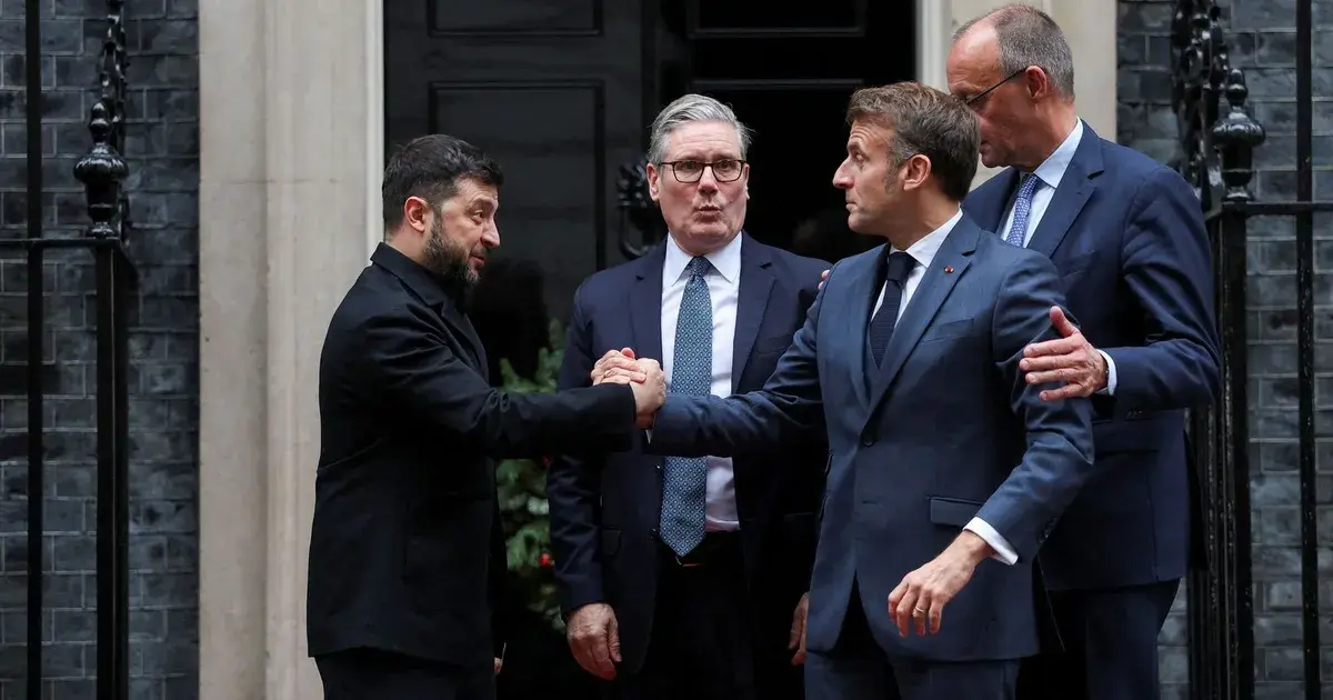 زيلينسكي بعد اجتماع مع قادة أوروبا: لن نتخلى عن أراضينا وسنقدم مقترحاً مضاداً لواشنطن