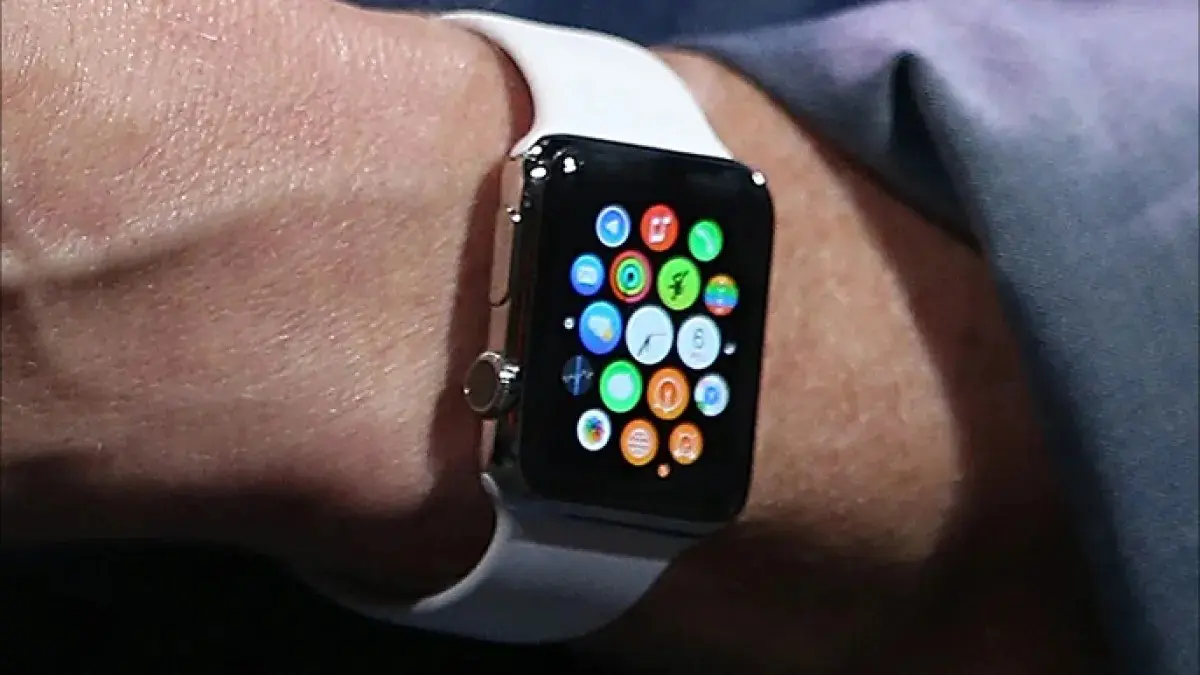 “أبل ووتش” تتيح خاصية التنبيه المبكر لارتفاع ضغط الدم في دول عربية