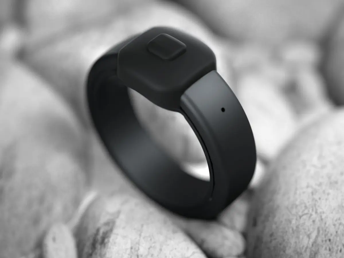 شركة Pebble تكشف عن خاتم ذكي صغير لتسجيل الأفكار: Index 01