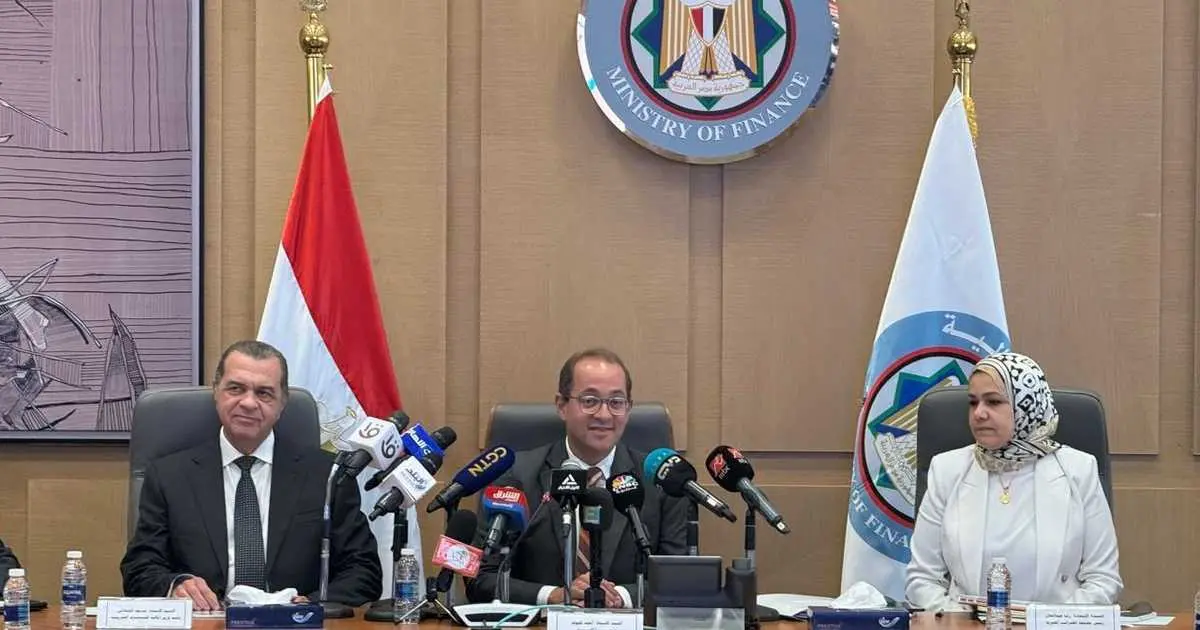 مصر: معدل الدين الحكومي للناتج المحلي انخفض 11% خلال عامين