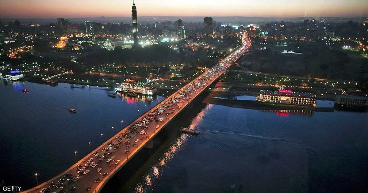 رسميا.. مصر تكشف حقيقة "رفع رسوم التأشيرة"