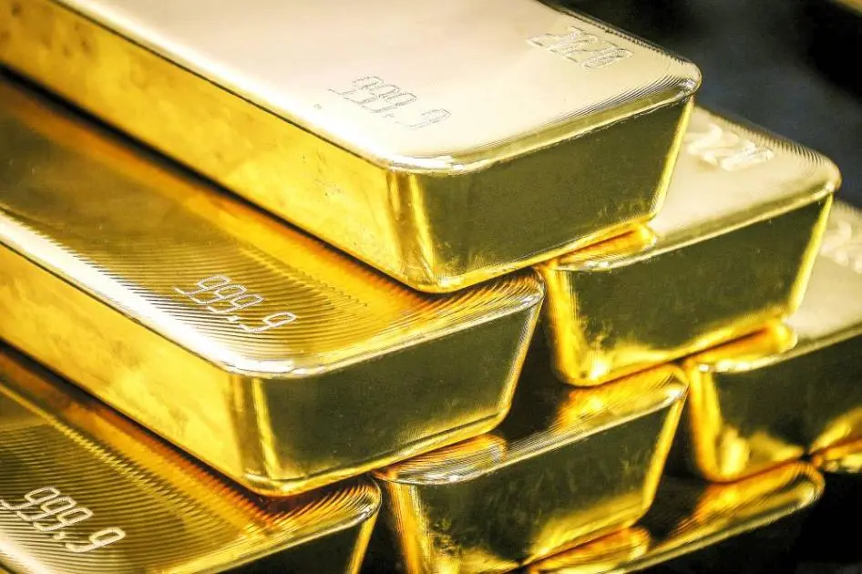 الذهب يسجل 4201 دولار وسط توقعات بتشديد السياسة النقدية الأمريكية