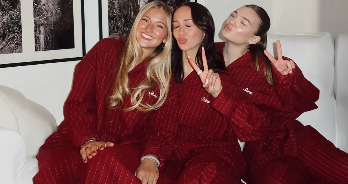 دلّلي نفسكِ هذا الشتاء بإرتداء أجمل البيجامات... بيجامة لكلّ Mood!