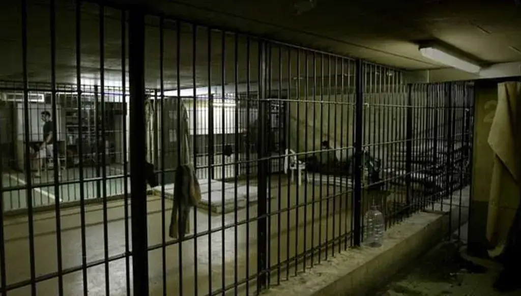 بهدف مناقشة تسليم الموقوفين السوريين في لبنان إلى الحكومة السورية.. وفد لبناني يزور دمشق غدًا