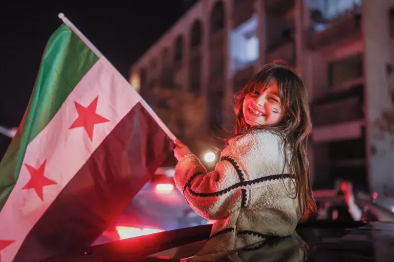 الساحات تجمع السوريين.. والفرح لم ينقص بعد مرور عام على التحرير