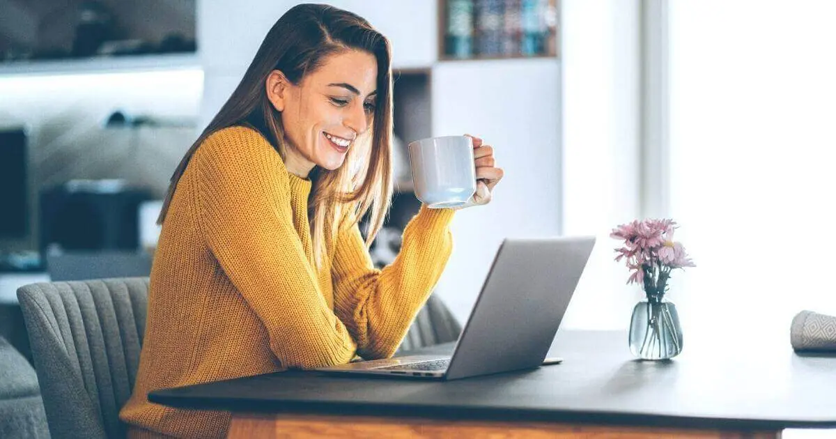 دراسة تكشف تأثير العمل من المنزل على الصحة النفسية