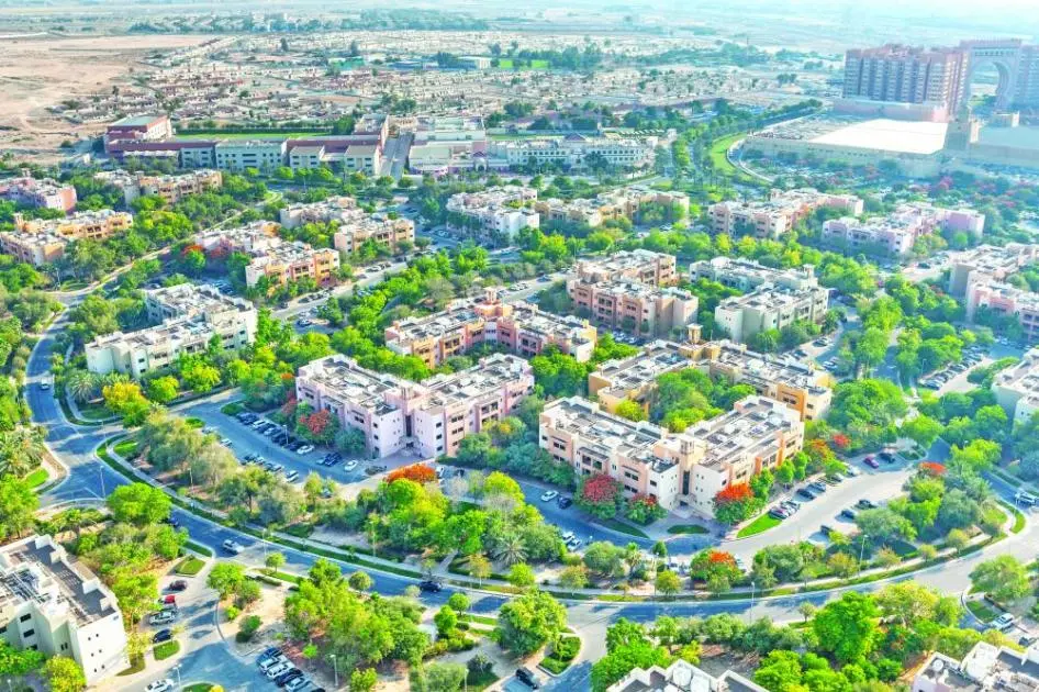 صفقة قياسية لبيع قطعتي أرض في دبي بـ3.8 مليار درهم